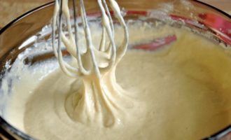 Пышные оладьи на молоке: рецепт без дрожжей