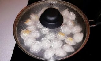Как пожарить пельмени замороженные на сковороде