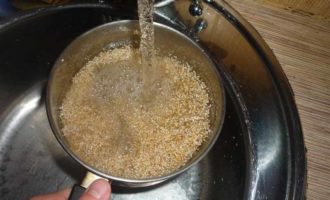 Как варить пшеничную кашу на молоке