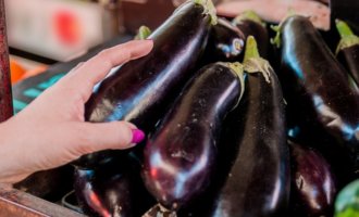 Выбираем баклажан