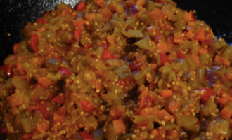 Жареная икра из баклажанов: рецепт на сковороде