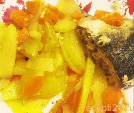 Горбуша в духовке с овощами Горбуша в духовке с овощами