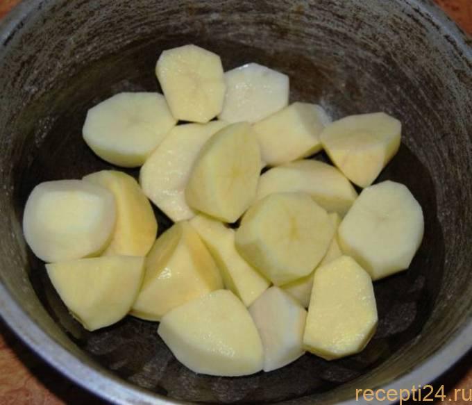 Горбуша в сметане с картофелем